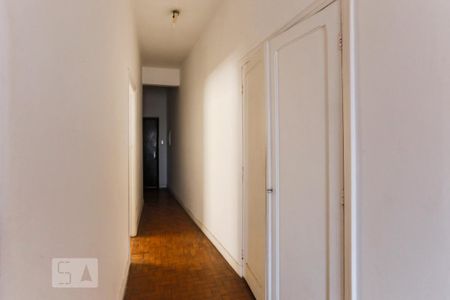 Corredor  de apartamento para alugar com 1 quarto, 68m² em Liberdade, São Paulo