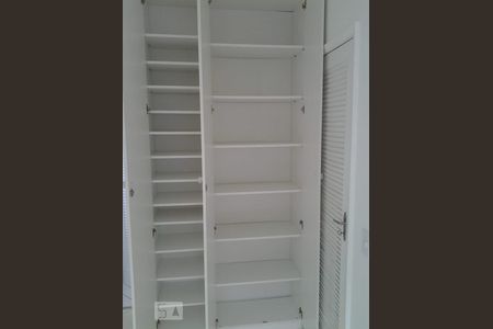 Apartamento à venda com 75m², 2 quartos e 1 vaga