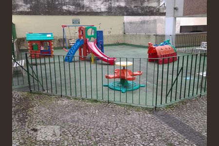 Apartamento à venda com 75m², 2 quartos e 1 vaga