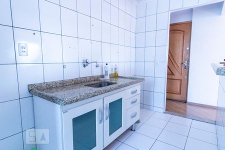 Apartamento para alugar com 55m², 2 quartos e 1 vaga Apartamento para alugar com 55m², 2 quartos e 1 vagaCozinha