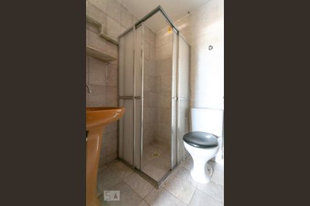 Casa de condomínio para alugar com 100m², 5 quartos e 2 vagasBanheiro