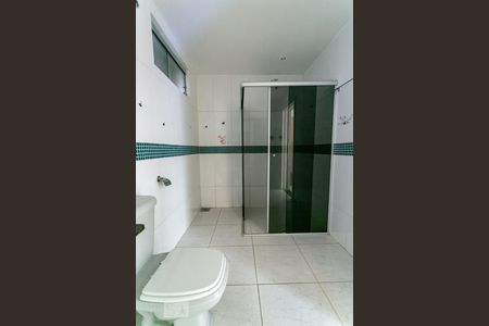 Casa de condomínio para alugar com 100m², 5 quartos e 2 vagasBanheiro