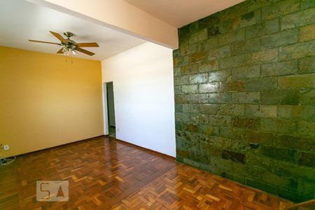 Casa de condomínio para alugar com 100m², 5 quartos e 2 vagasSala
