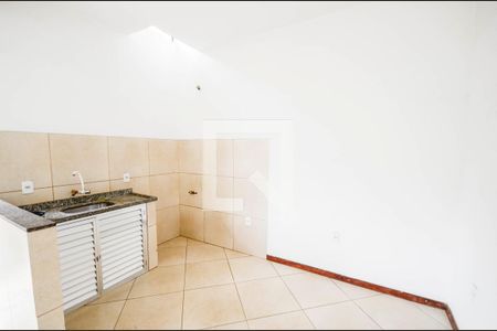 Casa para alugar com 40m², 2 quartos e 1 vagaCozinha