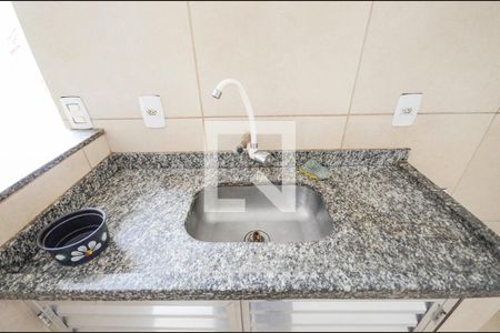 Casa para alugar com 40m², 2 quartos e 1 vagaCozinha
