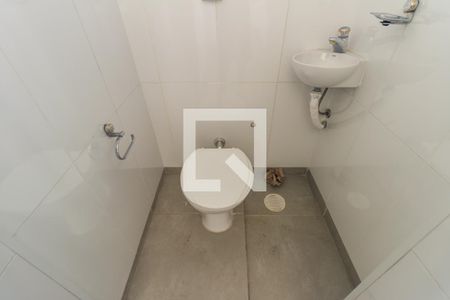Apartamento para alugar com 500m², 4 quartos e 2 vagasBanheiro de Serviço