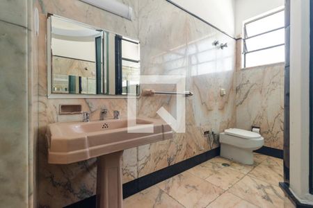 Apartamento para alugar com 500m², 4 quartos e 2 vagasBanheiro 1