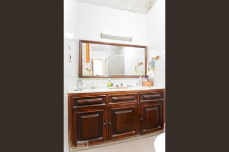 Apartamento à venda com 400m², 4 quartos e 3 vagasBanheiro Suíte 1