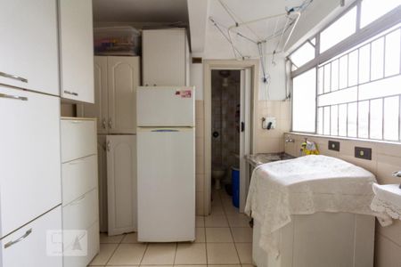 Apartamento à venda com 70m², 2 quartos e 1 vagaÁrea de Serviço