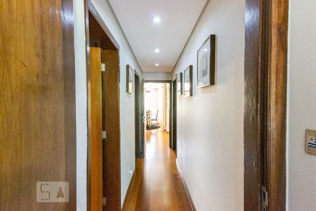 Apartamento à venda com 143m², 3 quartos e 3 vagasCorredor