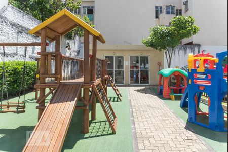 Apartamento à venda com 48m², 2 quartos e sem vaga Apartamento à venda com 48m², 2 quartos e sem vagaÁrea Comum - Brinquedoteca