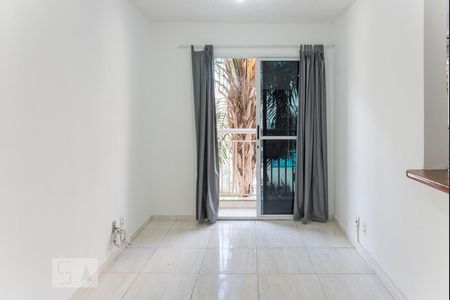 Sala  de apartamento à venda com 2 quartos, 48m² em São Cristóvão, Rio de Janeiro
