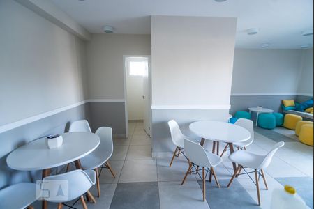 Apartamento à venda com 45m², 2 quartos e 1 vagaÁrea comum - Salão de festas