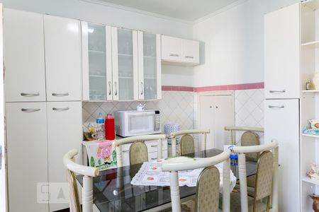 Casa à venda com 135m², 2 quartos e 1 vaga Casa à venda com 135m², 2 quartos e 1 vagaCozinha