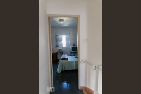 Casa à venda com 135m², 2 quartos e 1 vaga Casa à venda com 135m², 2 quartos e 1 vagaCorredor Quartos