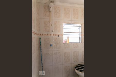 Casa à venda com 135m², 2 quartos e 1 vaga Casa à venda com 135m², 2 quartos e 1 vagaBanheiro de Serviço