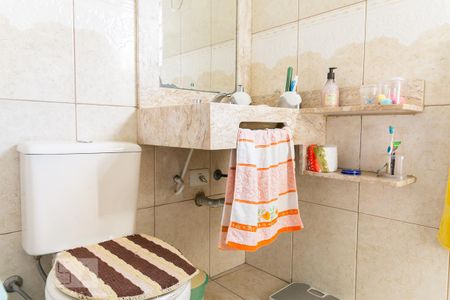 Casa à venda com 135m², 2 quartos e 1 vaga Casa à venda com 135m², 2 quartos e 1 vagaBanheiro