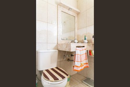 Casa à venda com 135m², 2 quartos e 1 vaga Casa à venda com 135m², 2 quartos e 1 vagaBanheiro