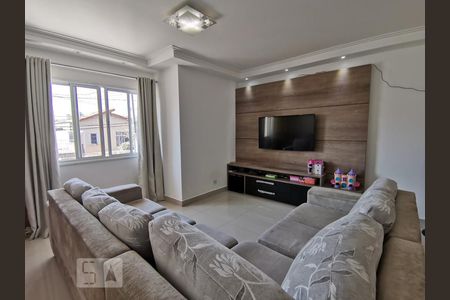 Casa à venda com 148m², 3 quartos e 3 vagas Casa à venda com 148m², 3 quartos e 3 vagasSala