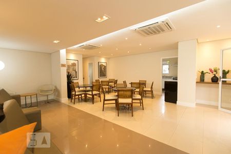 Apartamento à venda com 56m², 2 quartos e 1 vaga Apartamento à venda com 56m², 2 quartos e 1 vagaSalão de festas