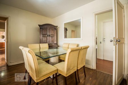 Apartamento para alugar com 115m², 3 quartos e 1 vaga Apartamento para alugar com 115m², 3 quartos e 1 vagaSala