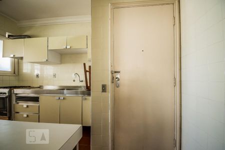 Apartamento para alugar com 115m², 3 quartos e 1 vaga Apartamento para alugar com 115m², 3 quartos e 1 vagaCozinha