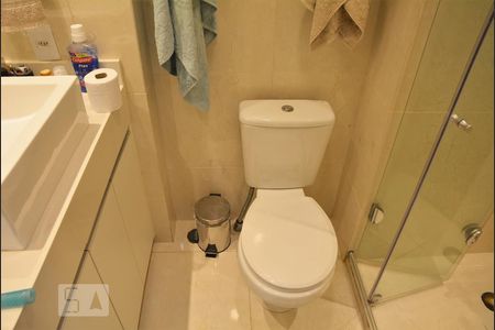 Apartamento à venda com 119m², 2 quartos e 1 vagaBanheiro da Suíte