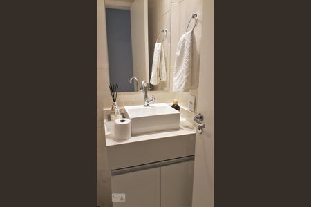 Apartamento à venda com 119m², 2 quartos e 1 vagaBanheiro Corredor
