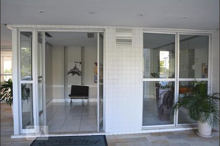 Apartamento à venda com 119m², 2 quartos e 1 vagaEntrada do Bloco