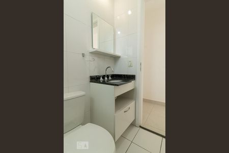 Apartamento para alugar com 55m², 2 quartos e 1 vaga Apartamento para alugar com 55m², 2 quartos e 1 vagaBanheiro