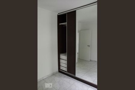 Quarto1 de apartamento à venda com 2 quartos, 53m² em Parque Vitória, São Paulo