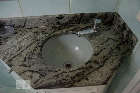 Apartamento para alugar com 53m², 2 quartos e 1 vagaBanheiro