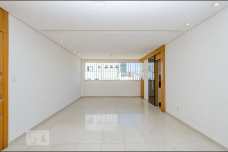 Sala de apartamento para alugar com 4 quartos, 104m² em Buritis, Belo Horizonte