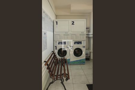 Apartamento à venda com 58m², 2 quartos e 1 vagaÁrea comum