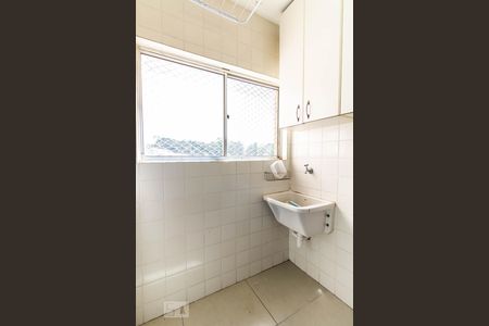 Apartamento à venda com 60m², 3 quartos e 1 vagaÁrea de Serviço