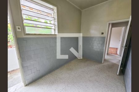 Apartamento para alugar com 73m², 3 quartos e sem vagaCozinha