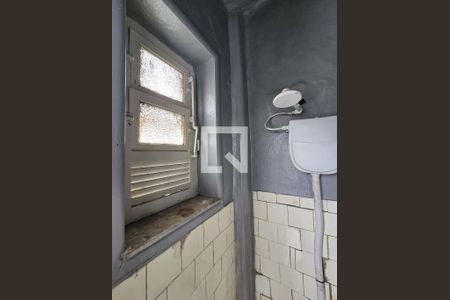 Apartamento para alugar com 73m², 3 quartos e sem vagaBanheiro de Serviço