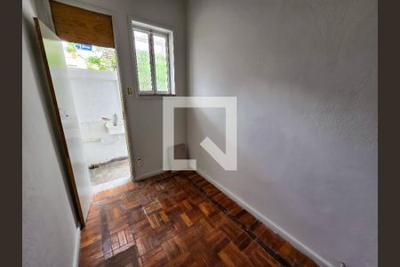 Apartamento para alugar com 73m², 3 quartos e sem vagaQuarto de Serviço