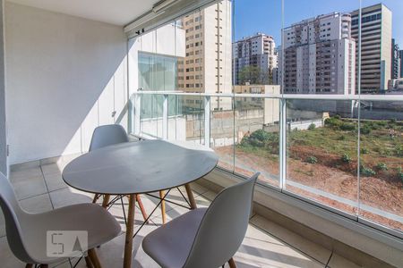 Varanda de kitnet/studio para alugar com 1 quarto, 35m² em Consolação, São Paulo