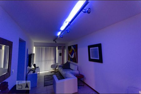 Detalhe Sala de apartamento para alugar com 3 quartos, 110m² em Leblon, Rio de Janeiro