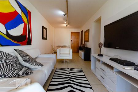 Sala de apartamento para alugar com 3 quartos, 110m² em Leblon, Rio de Janeiro