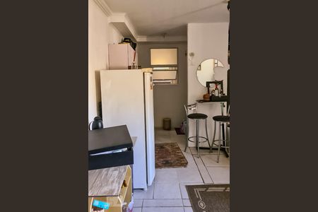 Sala/Cozinha de apartamento para alugar com 2 quartos, 43m² em Vila Nova, Porto Alegre