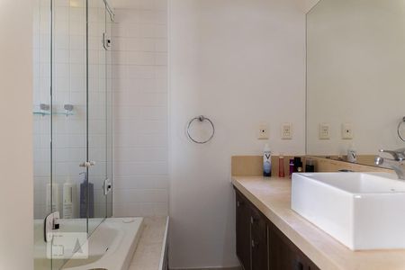 Apartamento para alugar com 167m², 3 quartos e 3 vagasBanheiro da Suíte