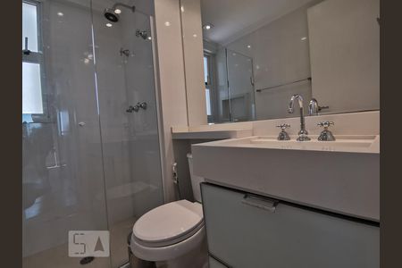 Apartamento à venda com 89m², 2 quartos e 2 vagasBanheiro