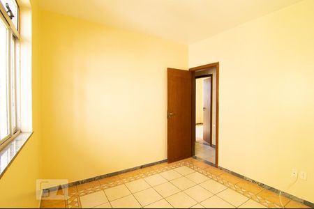 Quarto 1 de apartamento para alugar com 3 quartos, 90m² em Serrano, Belo Horizonte