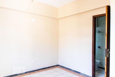 Apartamento para alugar com 110m², 3 quartos e 1 vagaSuíte