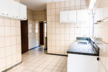 Apartamento para alugar com 110m², 3 quartos e 1 vagaCozinha