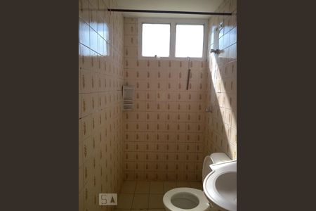 Banheiro  de apartamento à venda com 2 quartos, 58m² em Vila Sílvia, São Paulo