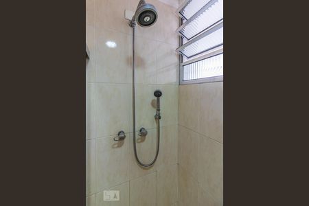 Apartamento à venda com 260m², 4 quartos e 3 vagas Apartamento à venda com 260m², 4 quartos e 3 vagasBanheiro Social