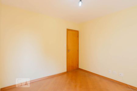 Apartamento à venda com 65m², 2 quartos e 1 vagaQuarto 2